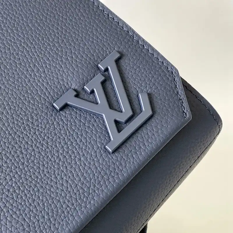 LV Bag 2309YA0092