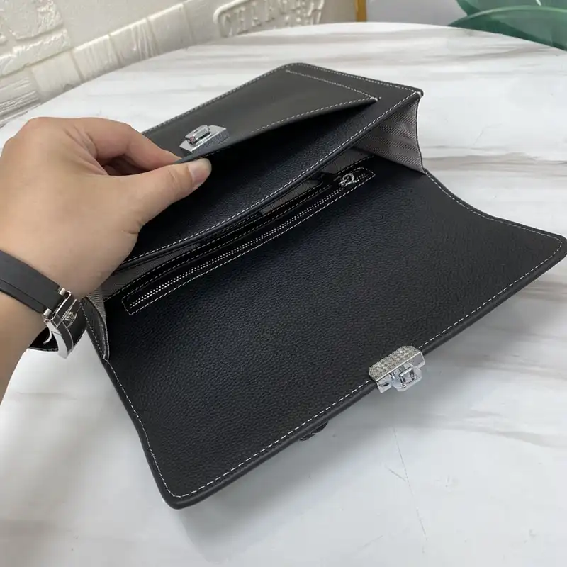 Hermès Bag 2309YA0120