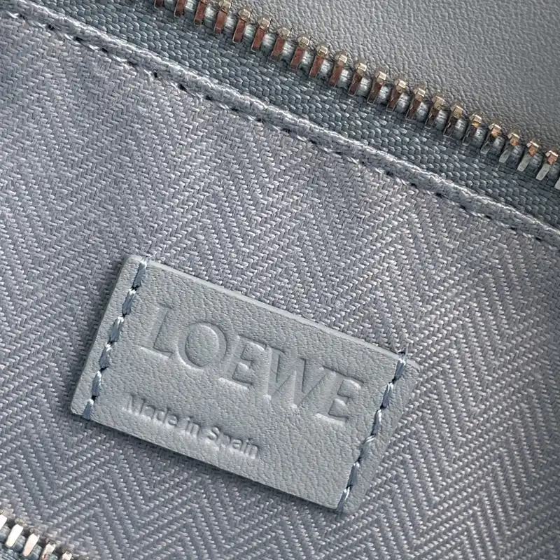 Loewe Bag 2309YA0133