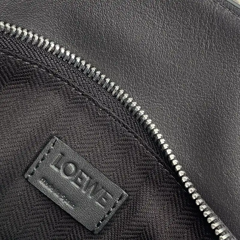 Loewe Bag 2309YA0134