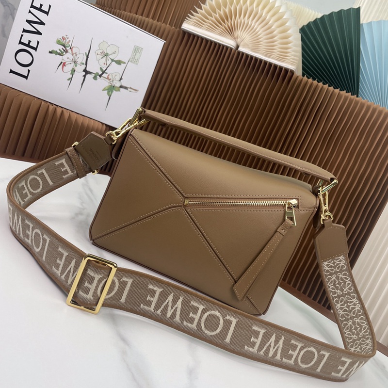 FASH Loewe Bag 2309YA0135