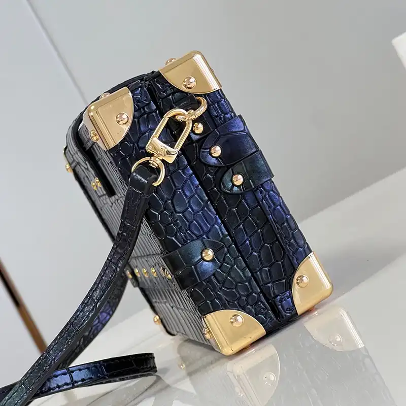 LV Bag 2309YA0153