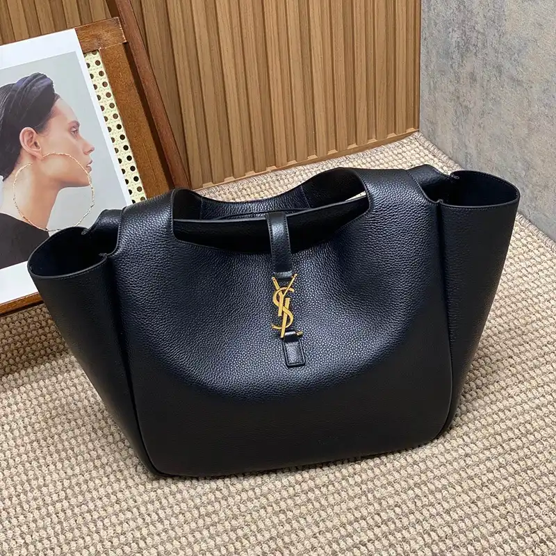 YSL Bag 2311HS0011