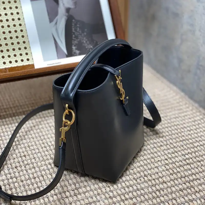 YSL Bag 2311HS0024