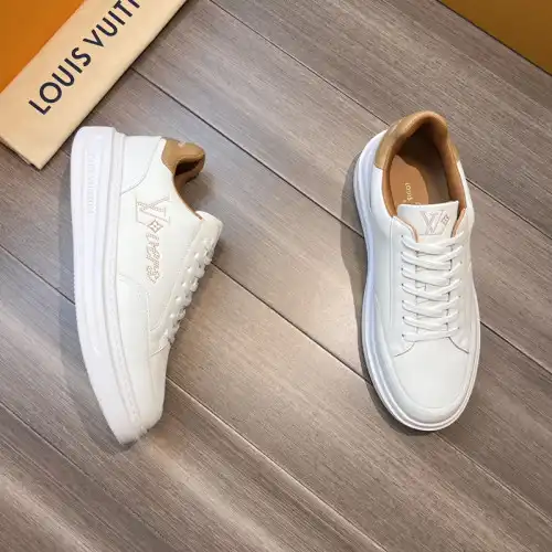 LV Shoes 2311PZ0061