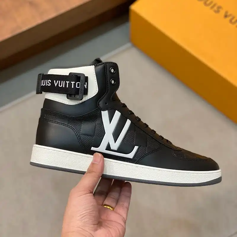 Official Brother Sam LV Shoes 2311PZ0096