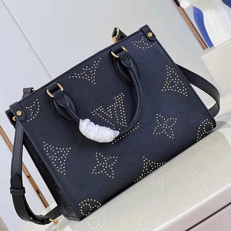 LV Bags 2311YA0142