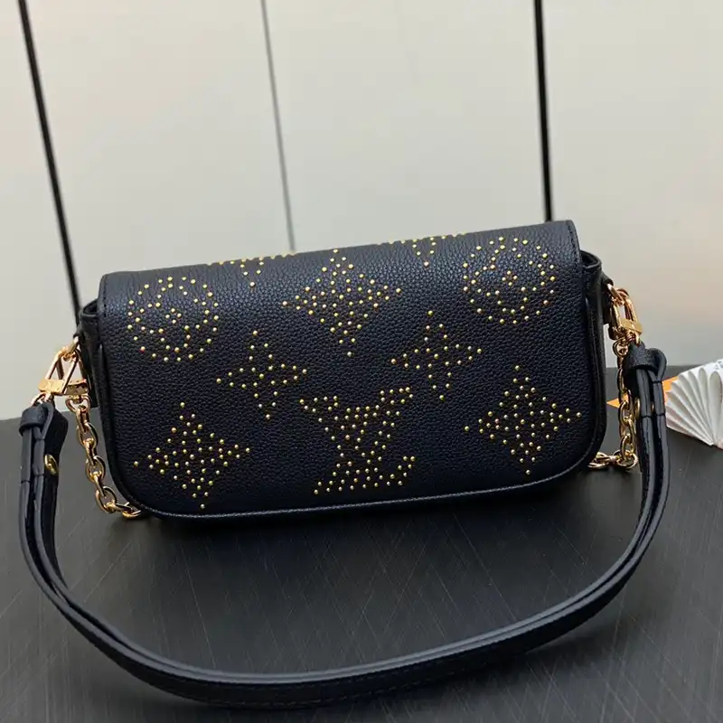 LV Bags 2311YA0143