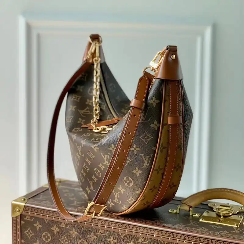 LV Bag 2312HT0009