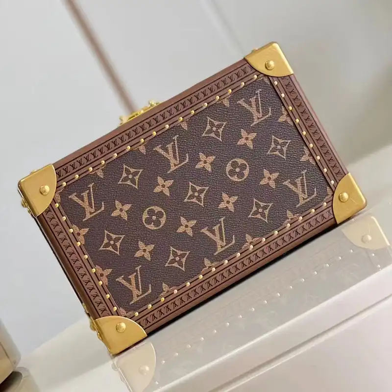 LV Bag 2312HT0010