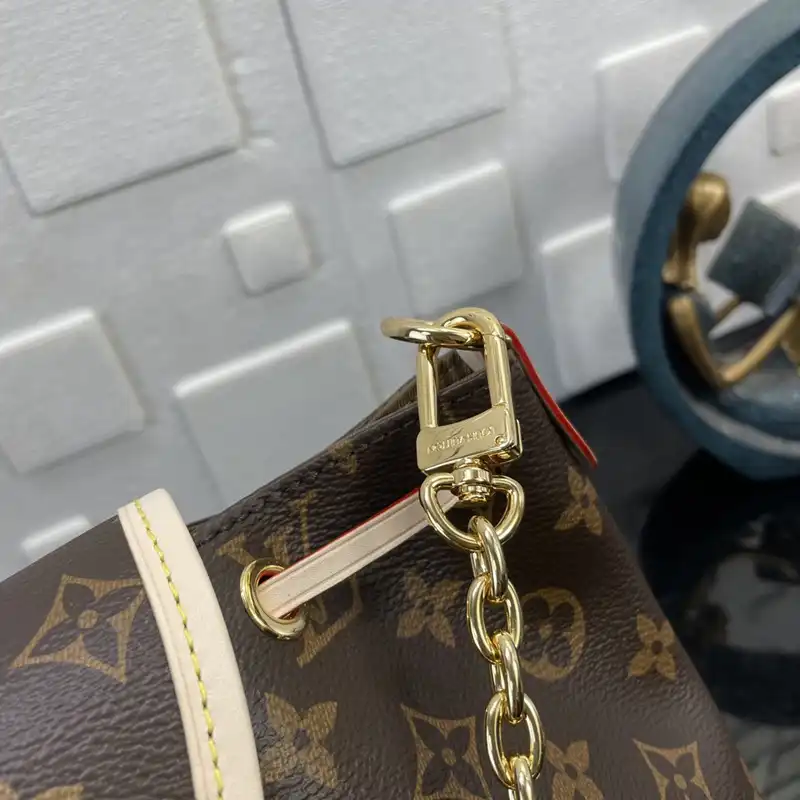 Fashionrepsfam ru LV Bags 2312YA0150