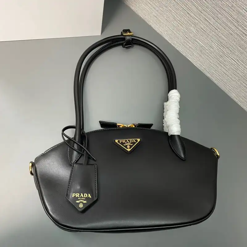 Prada Bags 2401YA0003