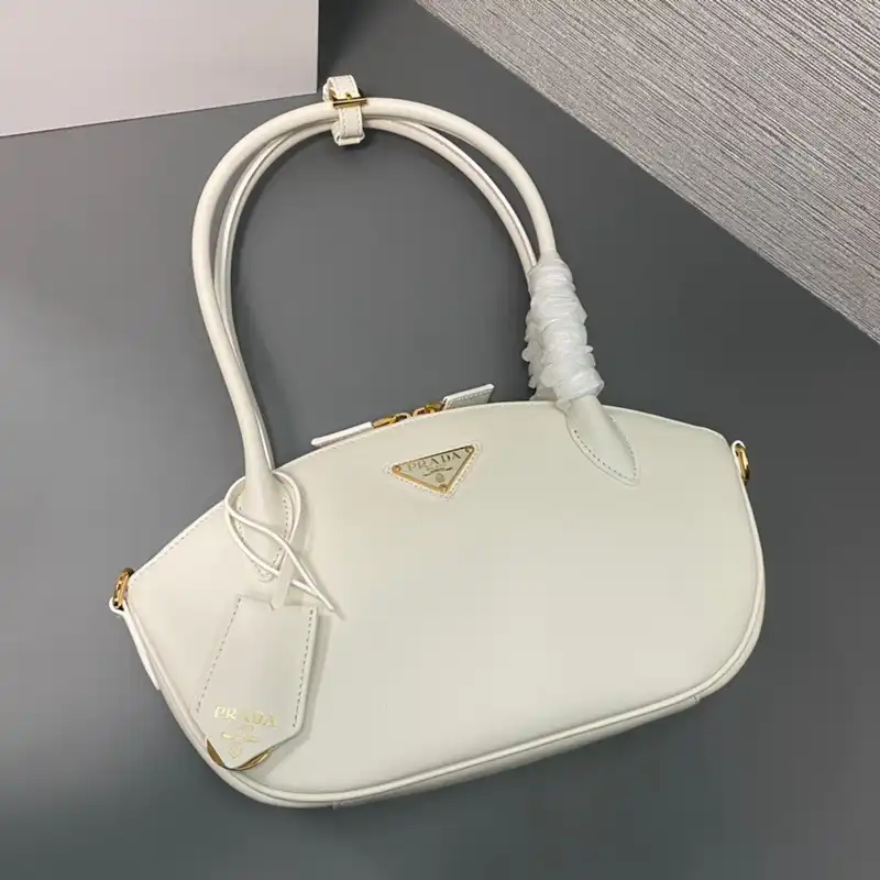 Prada Bags 2401YA0004