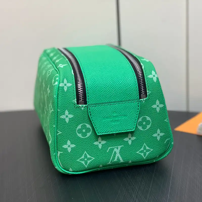 LV Bags 2401YA0023