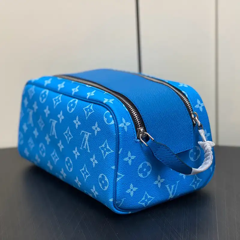 Official FashionRep LV Bags 2401YA0024