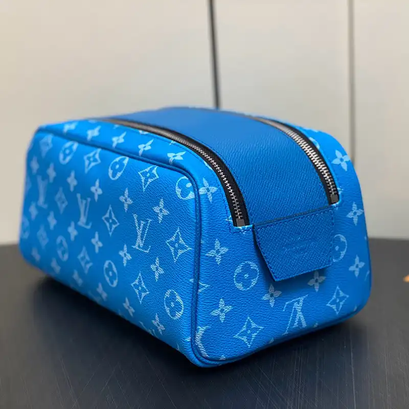 Official FashionRep LV Bags 2401YA0024