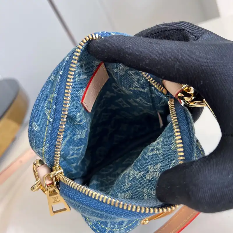 LV Bags 2401YA0060