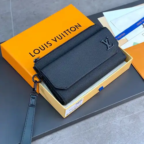 LV Bags 2401YA0095