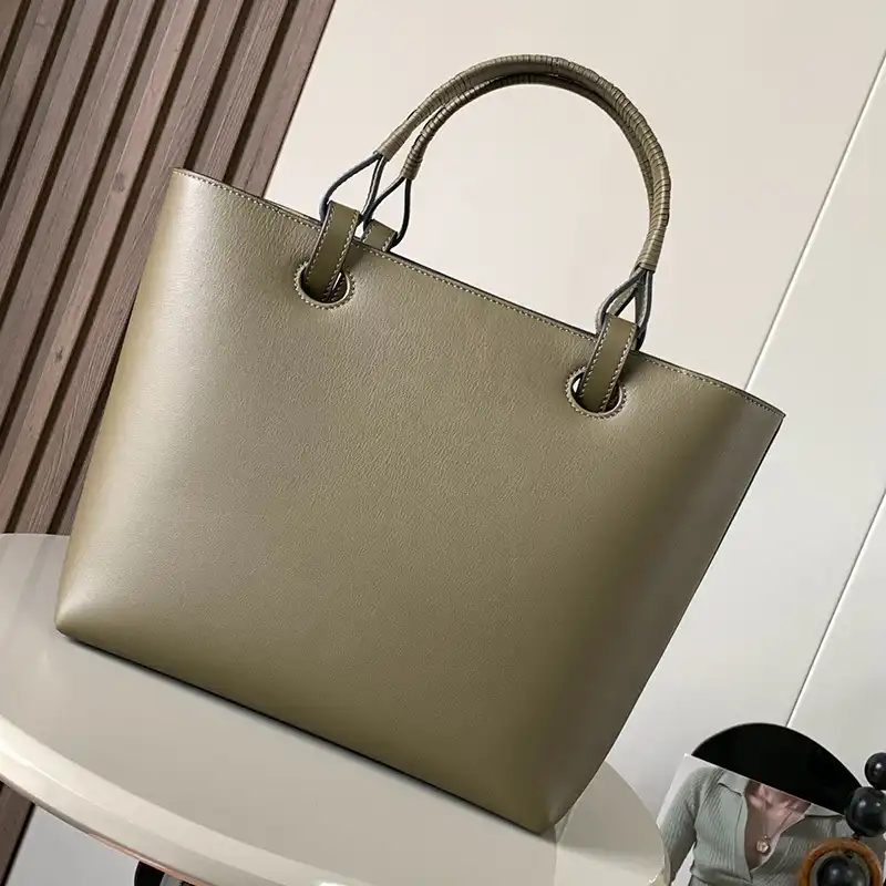 Loewe Bags 2401YA0162