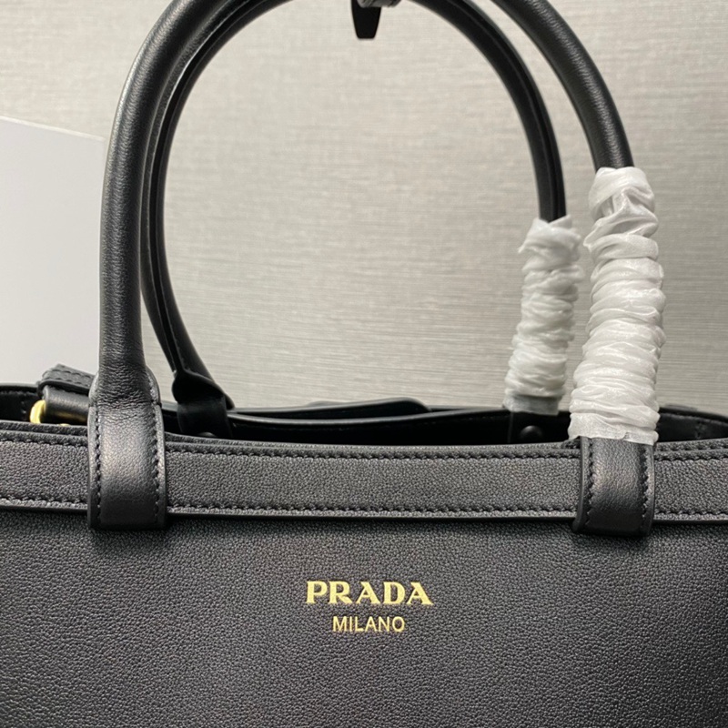 FASH Prada Bags 2401YA0172