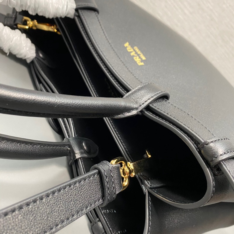 FASH Prada Bags 2401YA0172