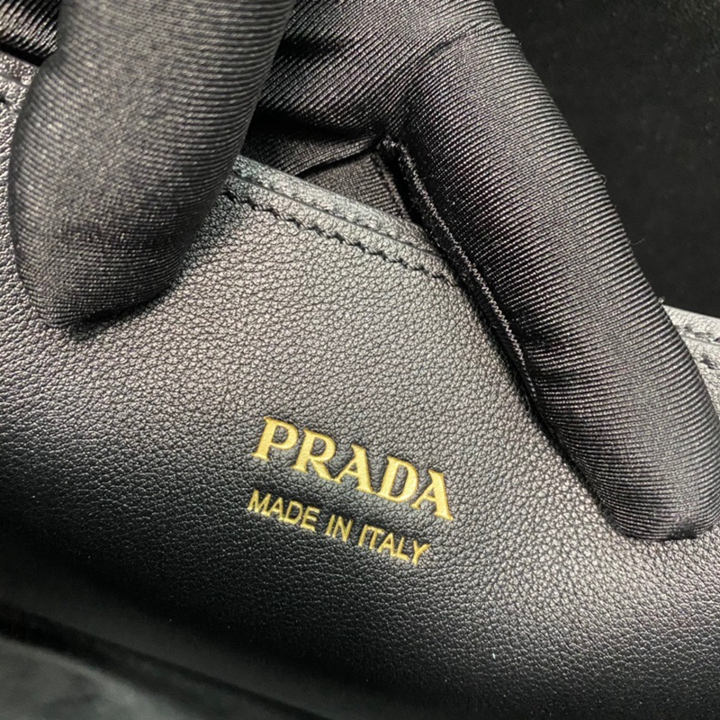 FASH Prada Bags 2401YA0172