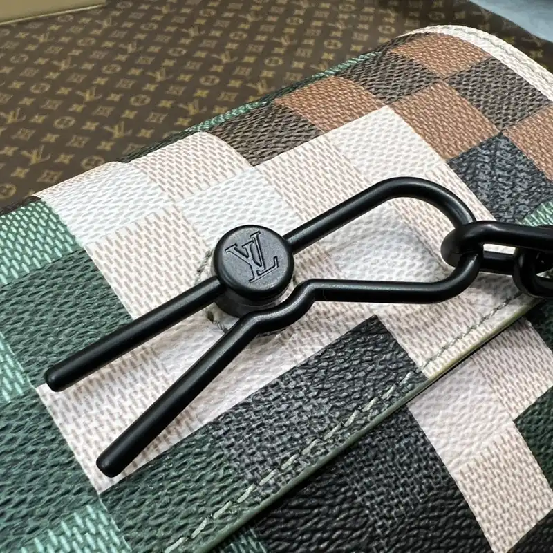 Fashionrepsfam ru LV Bags 2401YA0192