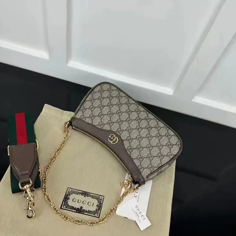 Cheap Gucci Bag 2402HT0009