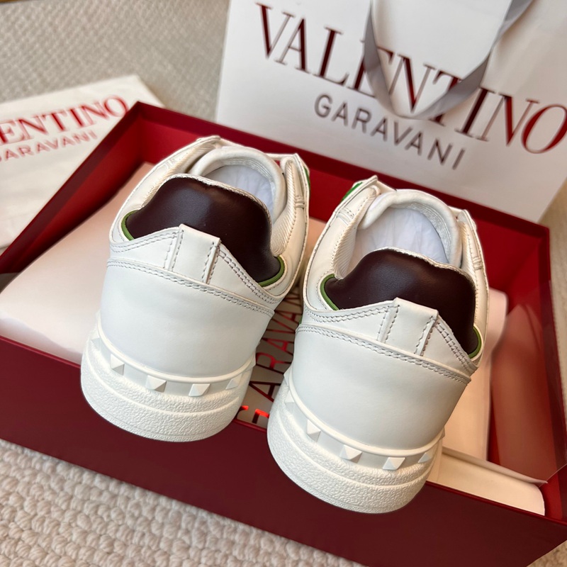 FASH Valentino Shoes 2402PZ0006