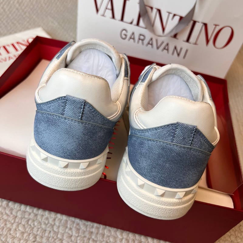 Valentino Shoes 2402PZ0008