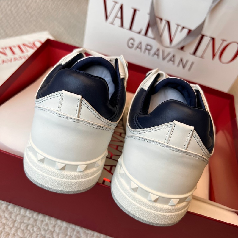 FASH Valentino Shoes 2402PZ0010