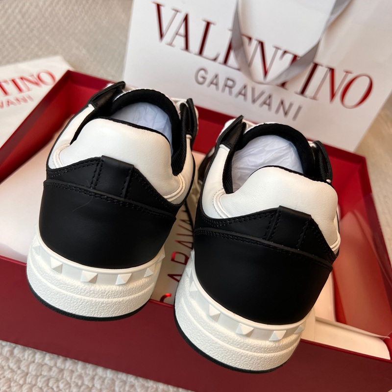 FASH Valentino Shoes 2402PZ0011