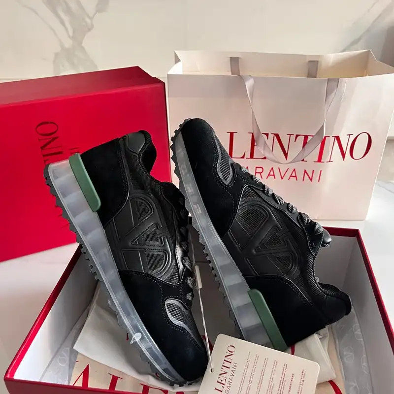 Valentino Shoes 2402PZ0014