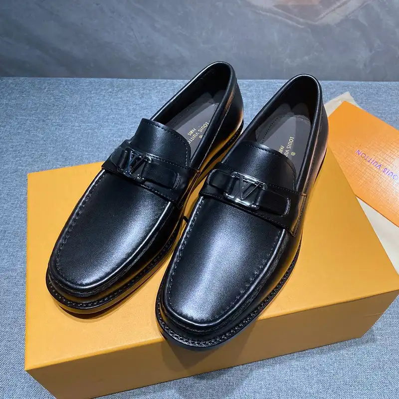 Official Brother Sam LV Shoes 2402PZ0024