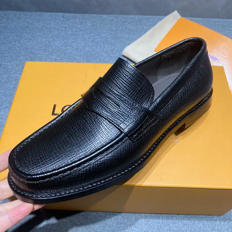 Official Brother Sam LV Shoes 2402PZ0028