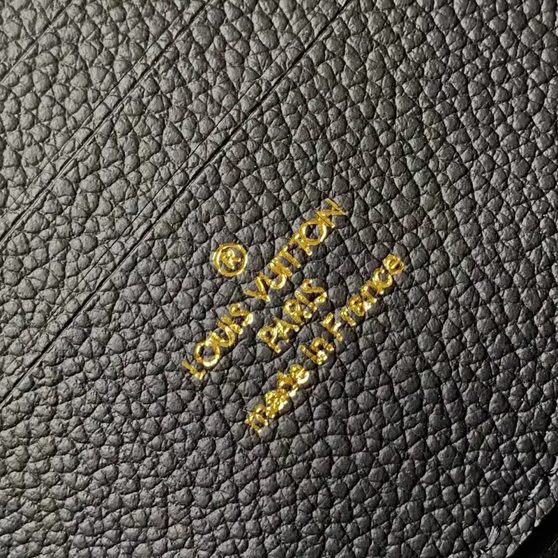 LV Bag 2403HT0010