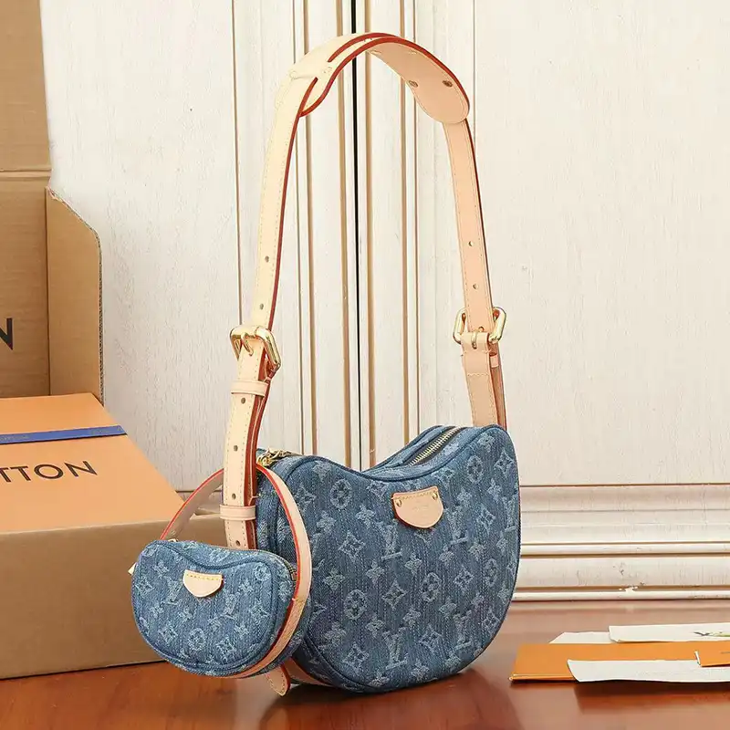 LV Bag 2403HT0011