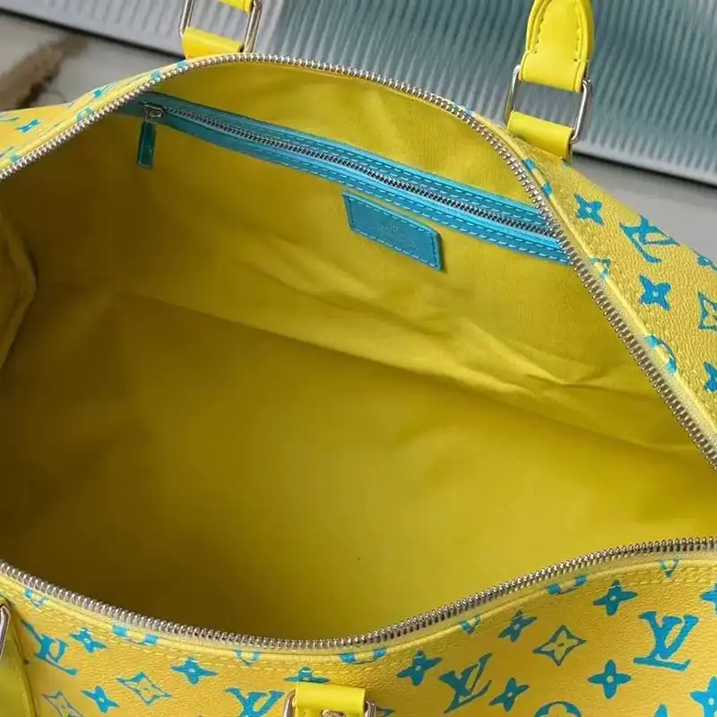 LV Bag 2403HT0013