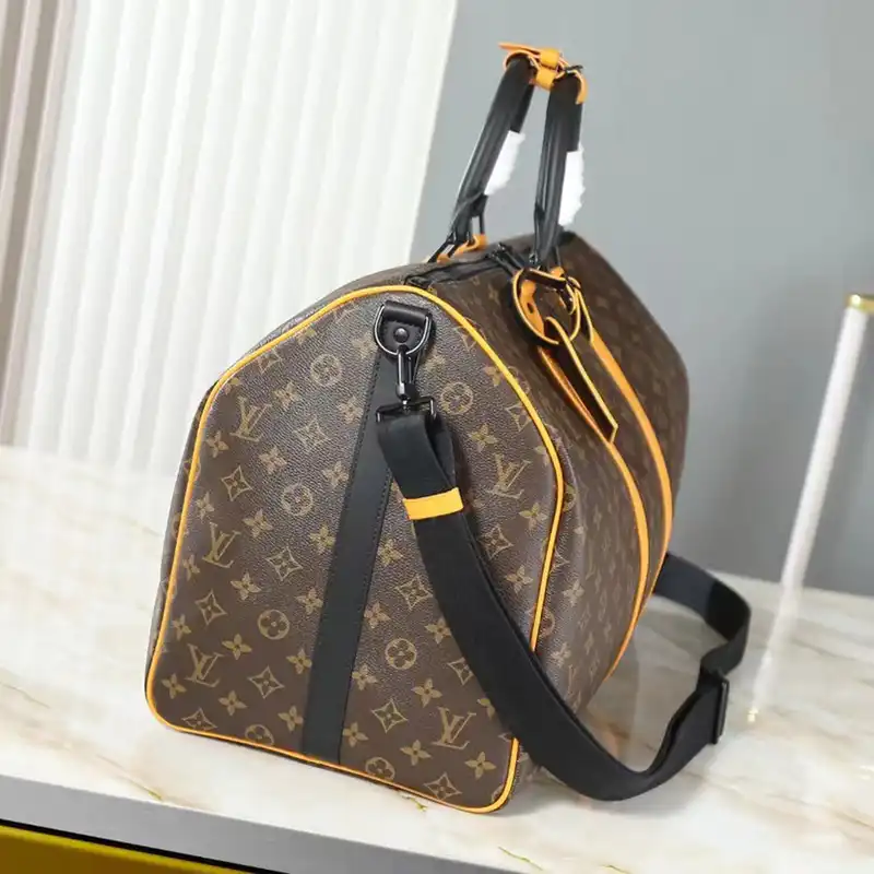 FASH LOUIS VUITTON Bag 2403HT0014