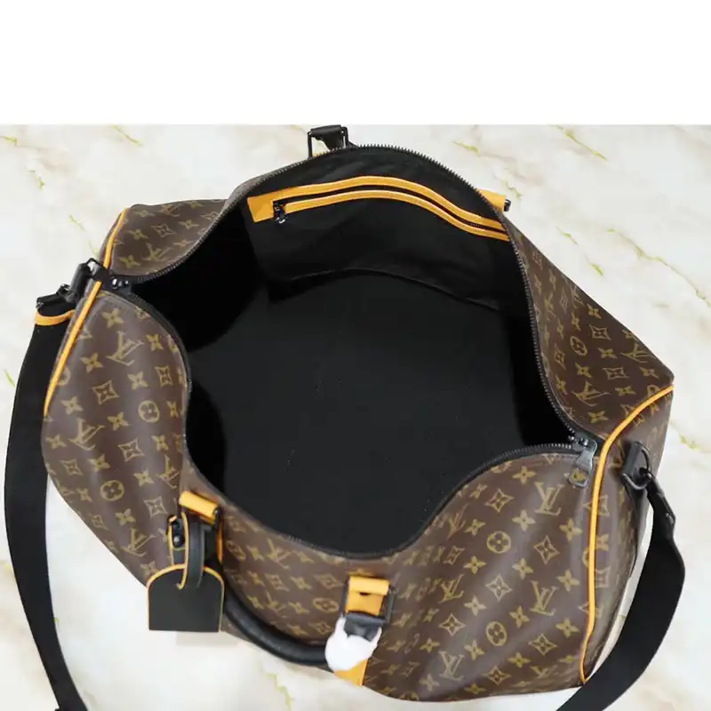 FASH LOUIS VUITTON Bag 2403HT0014