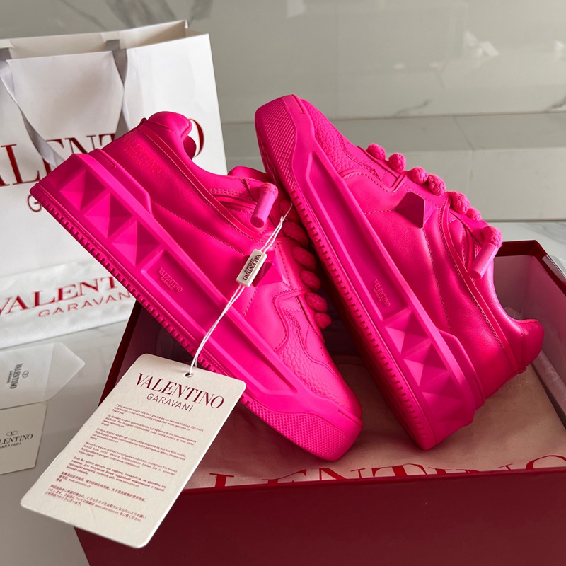 FASH Valentino Shoes 2403PZ0030