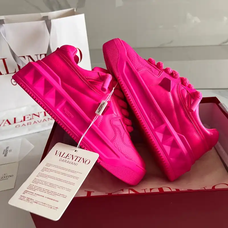 Valentino Shoes 2403PZ0030