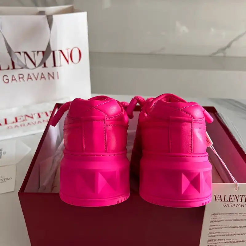 Valentino Shoes 2403PZ0030