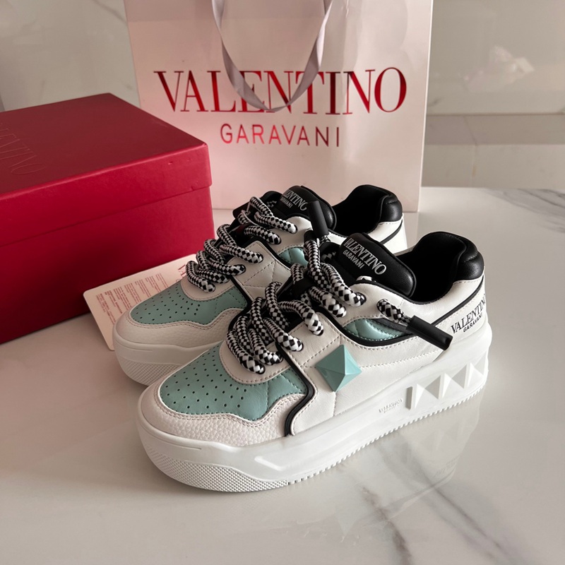 FASH Valentino Shoes 2403PZ0034