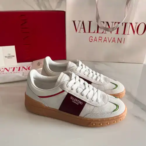 Fashionrep Valentino Shoes 2403PZ0041