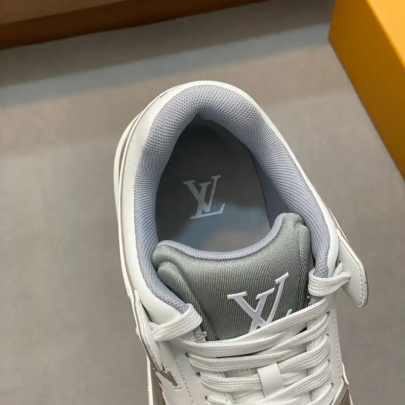 LV Shoes 2403PZ0069