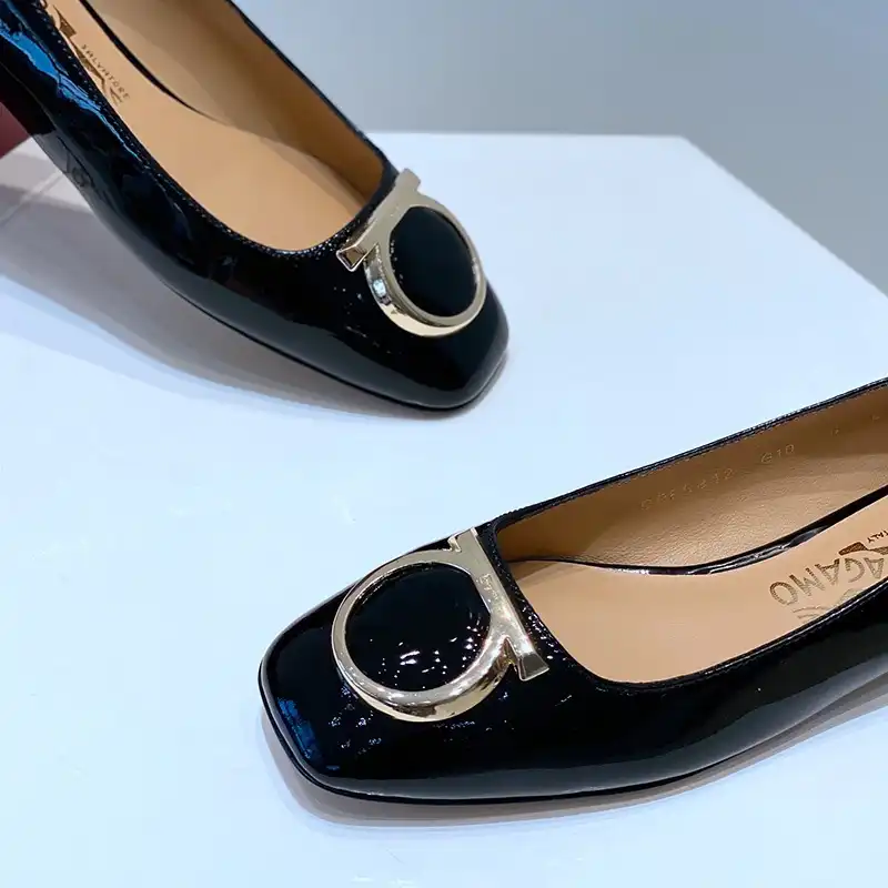 Salvatore Ferragamo Shoes 2403PZ0089