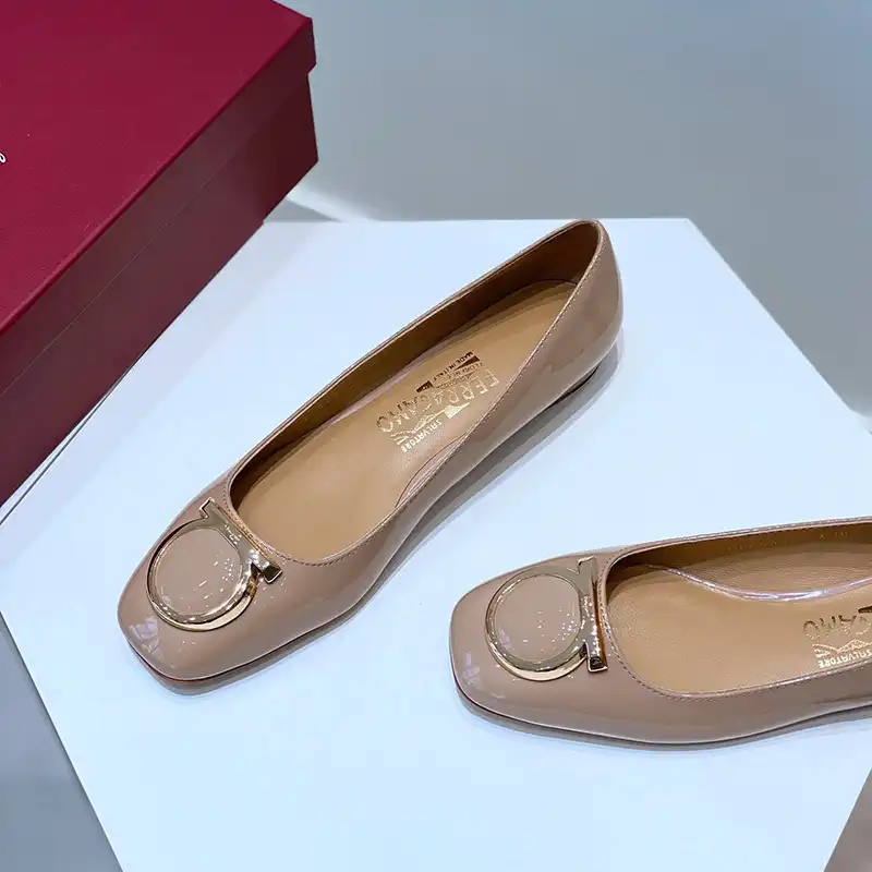 Salvatore Ferragamo Shoes 2403PZ0090