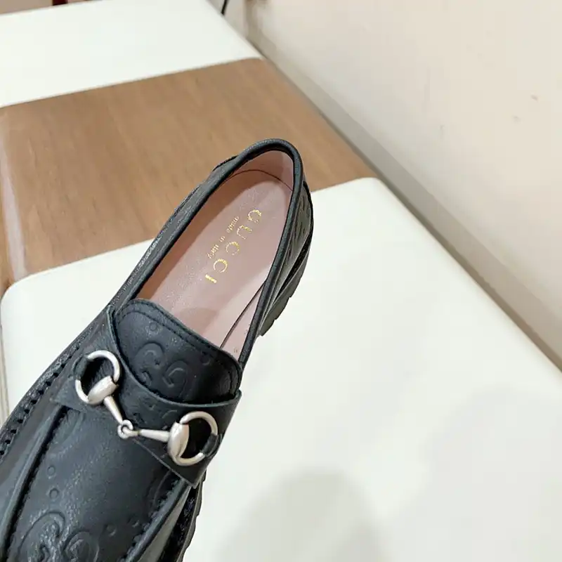 Cheap Gucci Shoes 2403PZ0153