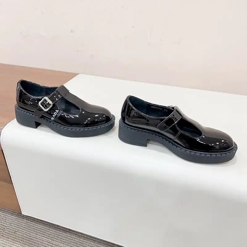 Prada Shoes 2403PZ0169